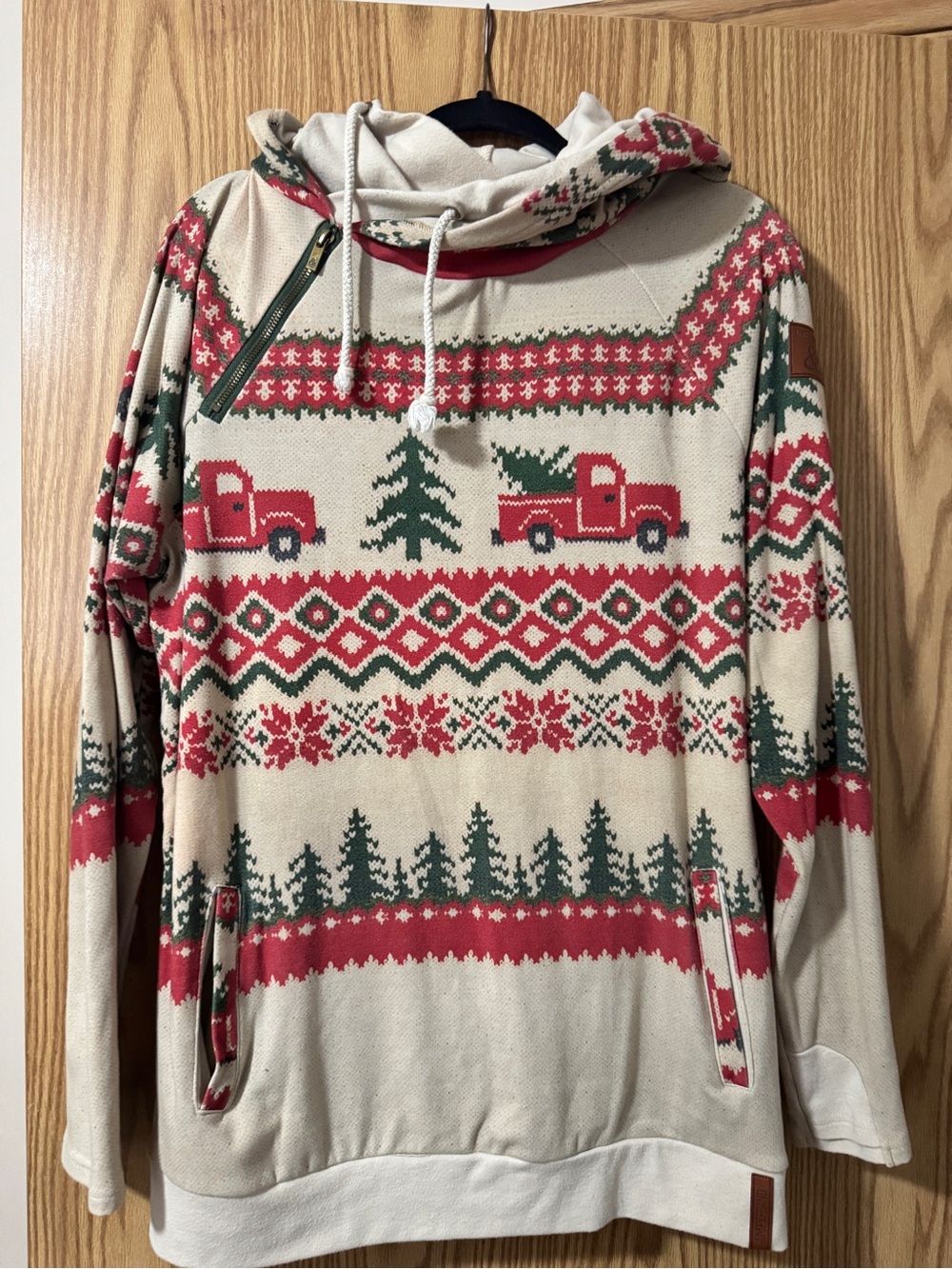 AMPERSAND AVE Beige Fair Isle Hoodie with Red & Green Pattern